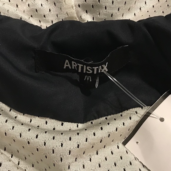 ARTISTIX Woman's Cropped jacket black and … - Picture 7 of 9